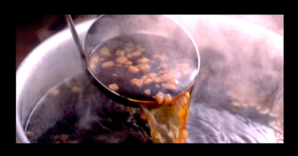尾道ラーメンの特徴-豚の背脂